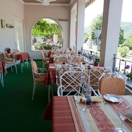 Hotel Zwei Mohren Rüdesheim nad Renem