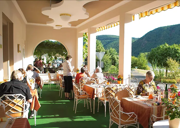 Hotel Zwei Mohren 3*